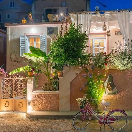 Flowers In The City - Elegant Home In Argostoli Zewnętrze zdjęcie