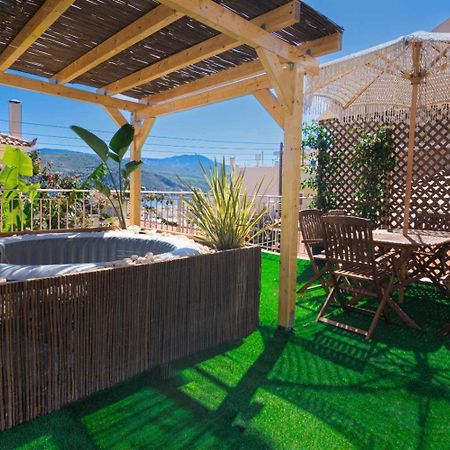 Flowers In The City - Elegant Home In Argostoli Zewnętrze zdjęcie