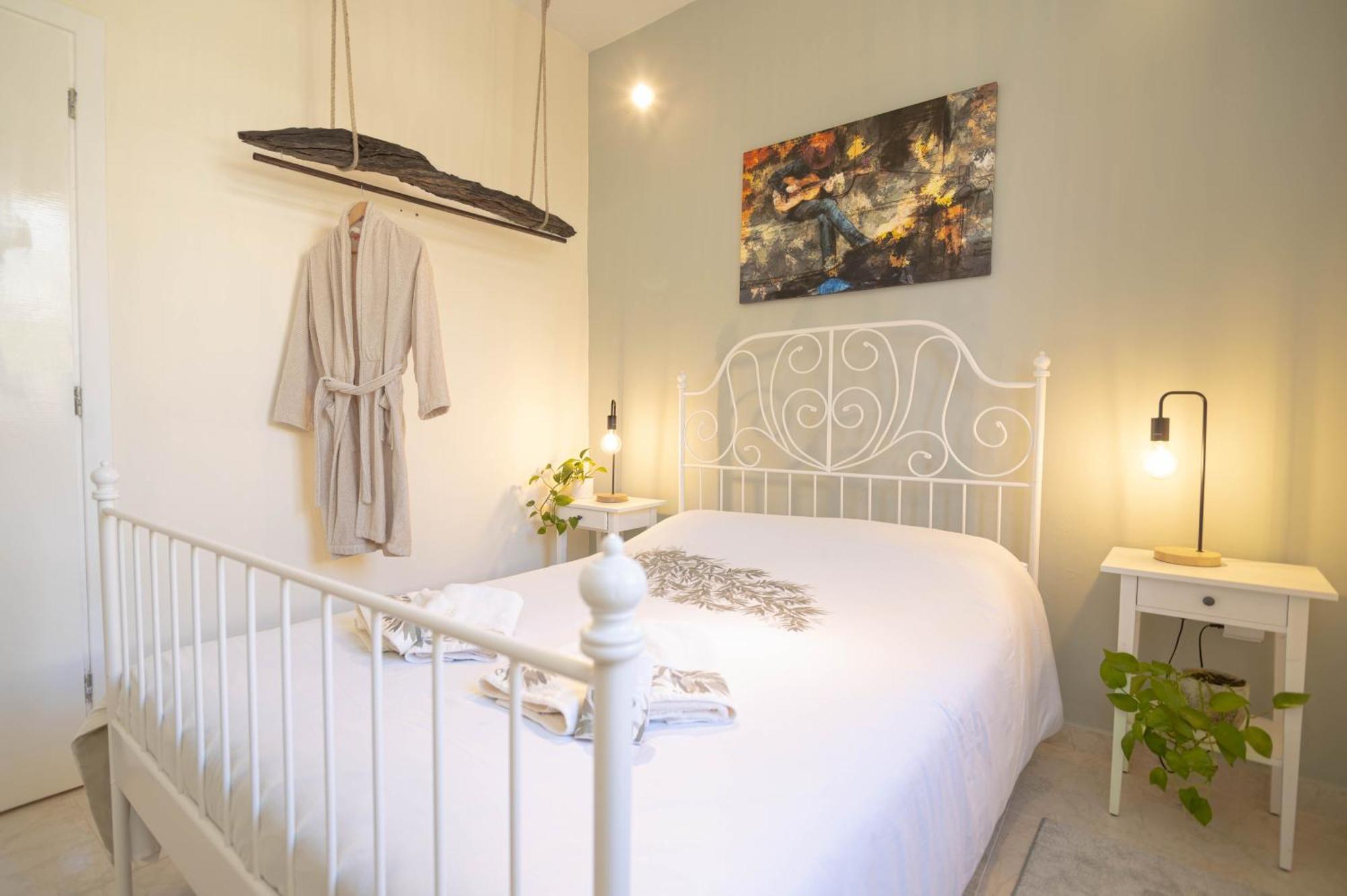 Flowers In The City - Elegant Home In Argostoli Zewnętrze zdjęcie